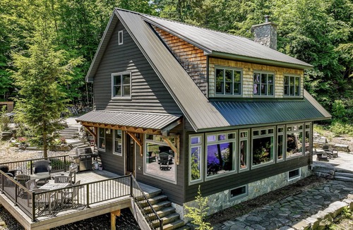 Seguin Cottage | Incredible 6 bdrm luxury! 310' of Frontage! AC! Sunsets!
