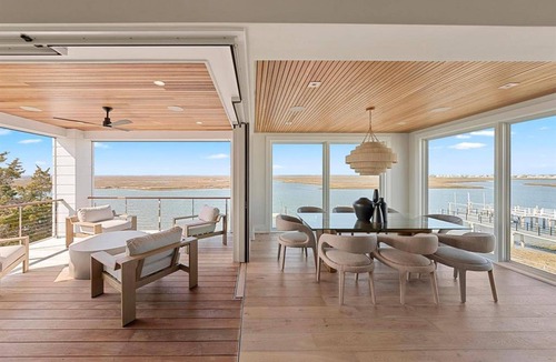 Avalon House | Incredible 6 Bedroom 6.5 Bath Home!