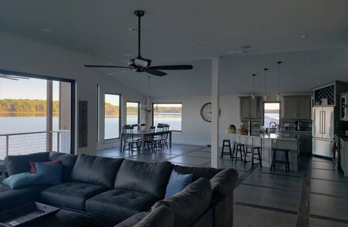 Tyler Boat Rental | Incredible boathouse built on top of the beautiful Lake Tyler!