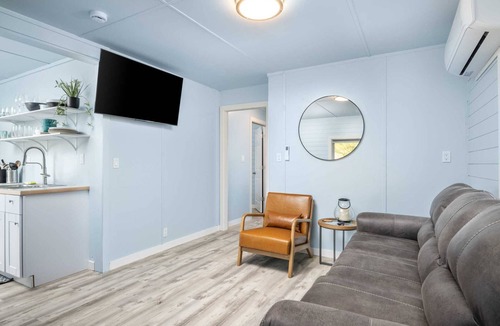 Rockaway Beach Condo | Incredible Central Rockaway Location, *Pet Friendly*, Patio, Walk to Beach and Downtown, Unit 7