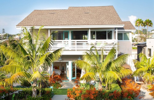 Encinitas House | Incredible Endless Summer Retreat