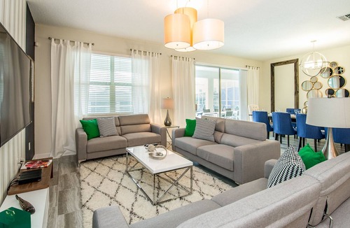 Davenport House | INCREDIBLE HOME! Private Pool & Spa + Game Room!
