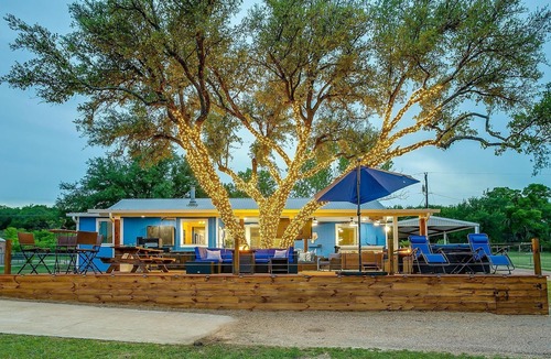 Gordon House | Incredible Lake Palo Pinto Outdoor Living for the entire family and friends.