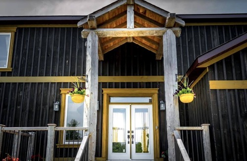 Northern Bruce Peninsula Cottage | Incredible Luxury Waterfront Cottage on Lake Huron near Tobermory, Ontario