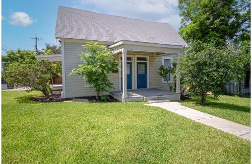 Near East Side House | Incredible New 3BR2BA Near Downtown