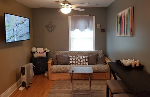 Faubourg Livaudais House | Incredible One Bedroom apartment great location in New Orleans