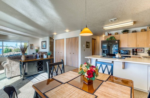 Florence Apartment | Incredible Riverfront Oasis with Wraparound Deck & Cozy Interior