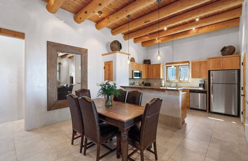 Tesuque House | Incredible Sunset Views, Community Pool