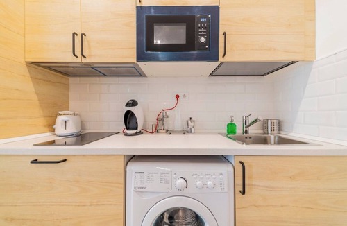 Palos de la Frontera Apartment | Incredible triple apartment in Atocha, 1A