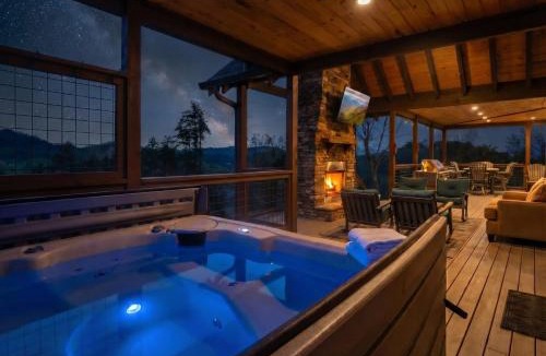 Wears Valley House | Incredible Views - Htd Pool - Hot Tub - Mini Golf