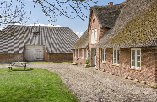 Rudbøl House | "Inda" - 10km from the sea by Interhome