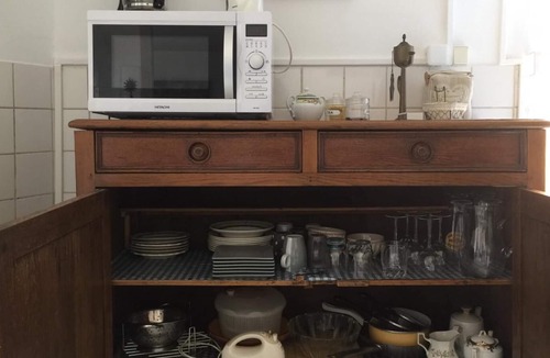Saint-Genis Apartment | Independent apartment in an old house