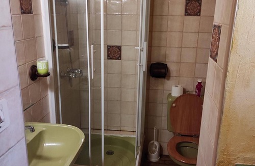 La Salvetat-sur-Agout Cottage | independent house F2 cabin