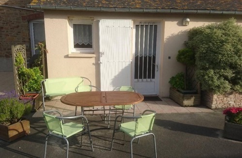 Pontorson Cottage | Independent Studio for 1 or 3 people maximum