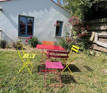 Olonne-sur-Mer House | Independent 2 bedrooms with garden