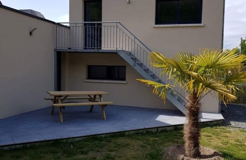 Veigne Apartment | Independent air-conditioned studio - edge of the Indre