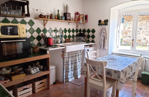 Saint-Pal-de-Senouire House | Independent cottage for 12 to 15 people or Rooms and Table d'Hôtes