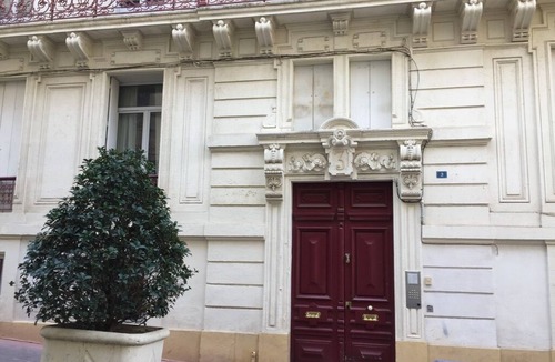 Montpellier City-Centre Bed & Breakfast | Independent Cozy Room