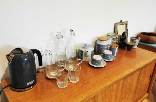 Lyme Regis Apartment | Independent Ensuite Room, Great Location + Parking