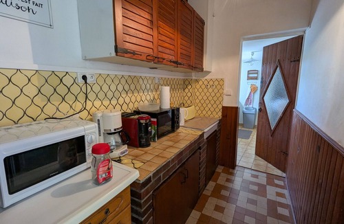 Dampierre-en-Burly Cottage | Independent cottage with terrace and direct lake access