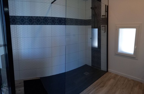 Monbahus Bed & Breakfast | Independent guest room