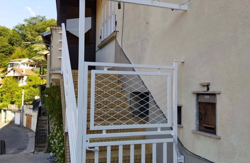 Vals-les-Bains House | independent house VALS les BAINS located in a quiet area.