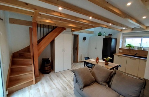 Jullouville Cottage | Independent house in Jullouville with terrace and beach access