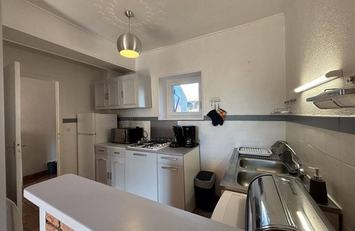 Saulcet Cottage | Independent house in vineyards, pets allowed