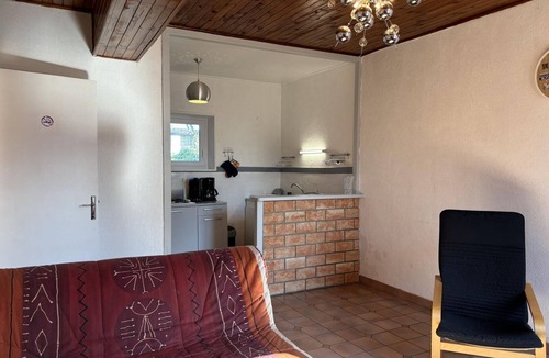 Saulcet Cottage | Independent house in vineyards, pets allowed