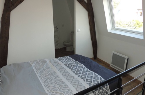 Pres Apartment | Independent studio, ideal for business men or women or couples