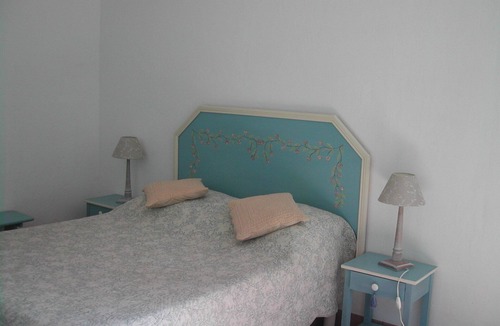 Tourtour Apartment | independent studio facing the pool