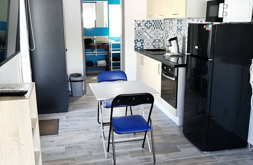Saturargues Apartment | Independent studio 20 minutes from the beaches