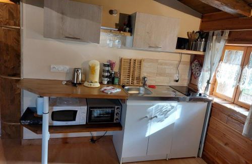 Sigournais Apartment | Independent studio rentals