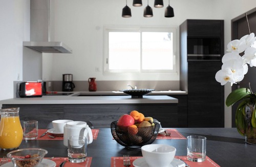 Aigues-Mortes House | Independent villa for weekly rental for 6 people