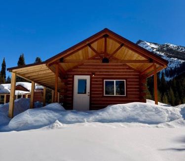 Cooke City-Silver Gate House | Index Peak Cabin
