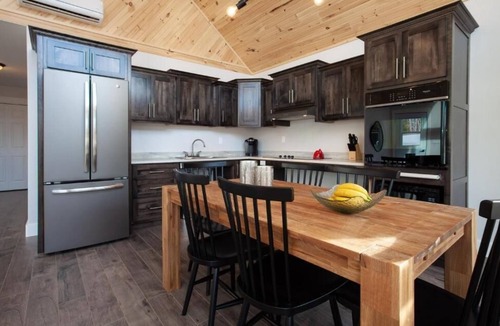 Springdale Ski Chalet | Indian Falls Chalets