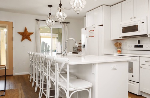 Indian Pass House | Indian Pass, Gulf View, Close To The Beach, Pet Friendly ~ Latitude Adjustment