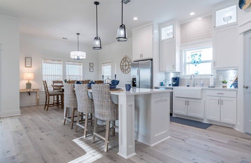 Indian Beach House | Indian Sunrise- peaceful/short stroll to beach!