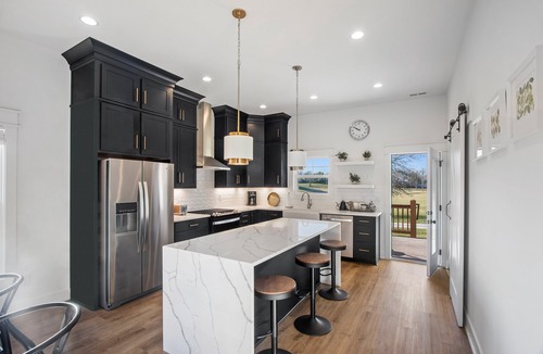 Speed House | Indiana Crossing: Modern & Upscale, Near Derby