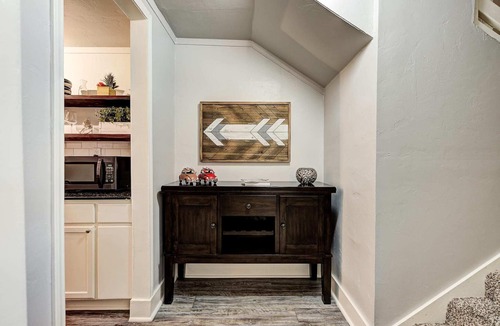 Central Oklahoma City House | Indie Escape II-Stones throw to Plaza