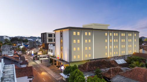 Central Yogyakarta Hotel | Indies Style Malioboro Hotel