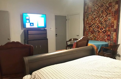 Nassawadox Apartment | Indigo Studio Loft