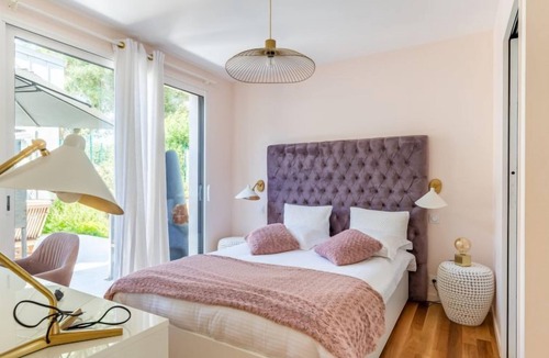 Saint-Brevin-l'Ocean House | Indigo-Vue Mer et Piscine chauffée by Interhome