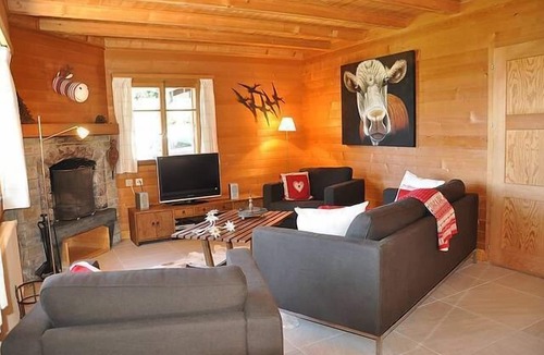 Villars-sur-Ollon Ski Chalet | Individual chalet with exceptional view and ski-to-door departure
