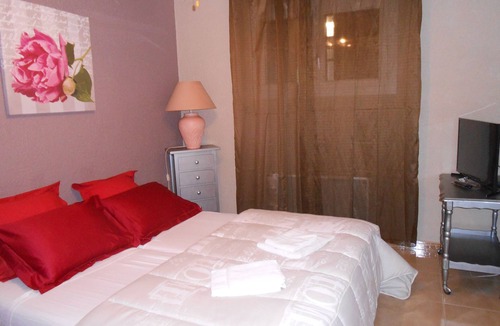 Coursan Cabin | INDIVIDUAL HOUSE/APARTMENT