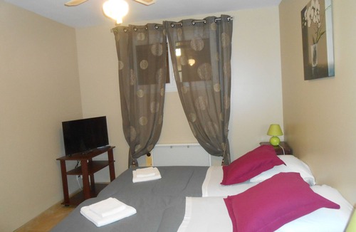 Coursan Cabin | INDIVIDUAL HOUSE/APARTMENT