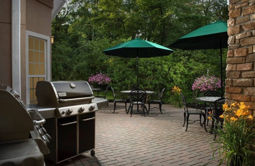 North Brunswick Apartment | Indoor Pool. Great for Business Travelers!