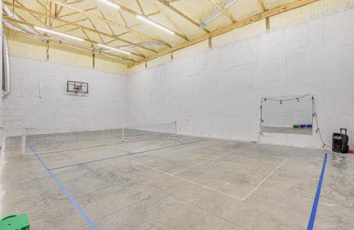 Skiatook House | Indoor Recreation Room at Skiatook Vacation Rental