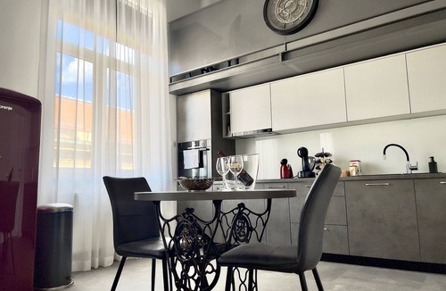 Zagreb Apartment | Industrial apartment in the city centre