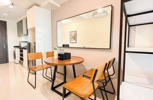 Bangka Apartment | Industrial Chic Studio Apartment At Kemang Village